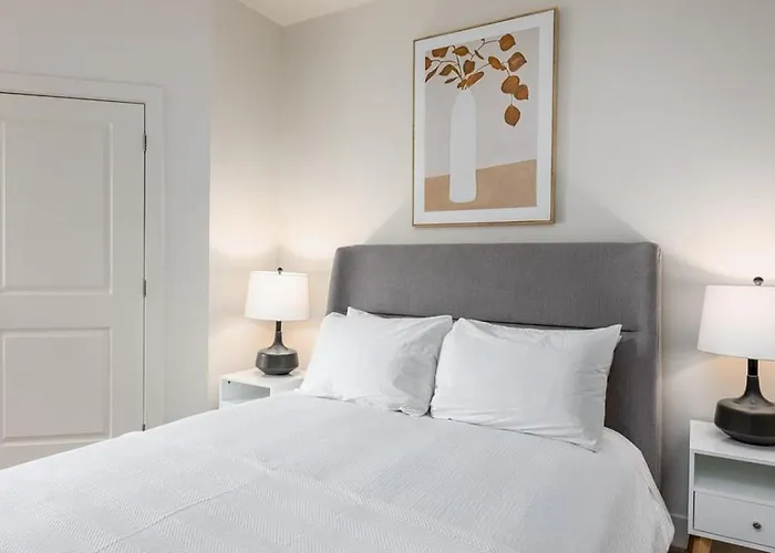 Landing Modern With Amazing Amenities * Columbus